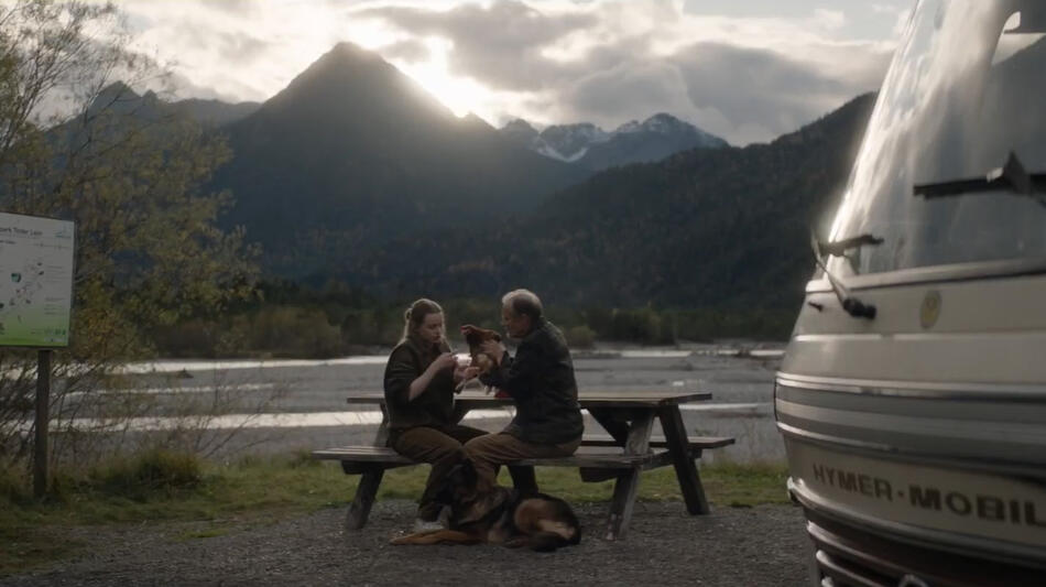 La Fossa delle Marianne di Eileen Byrne, scena da trailer