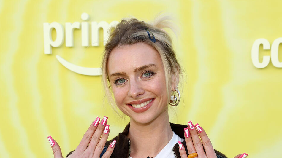 Maddie Phillips partecipa alla proiezione di Overcompensating e all'after-party all'Hollywood Palladium il 14 maggio 2025 a Los Angeles, California