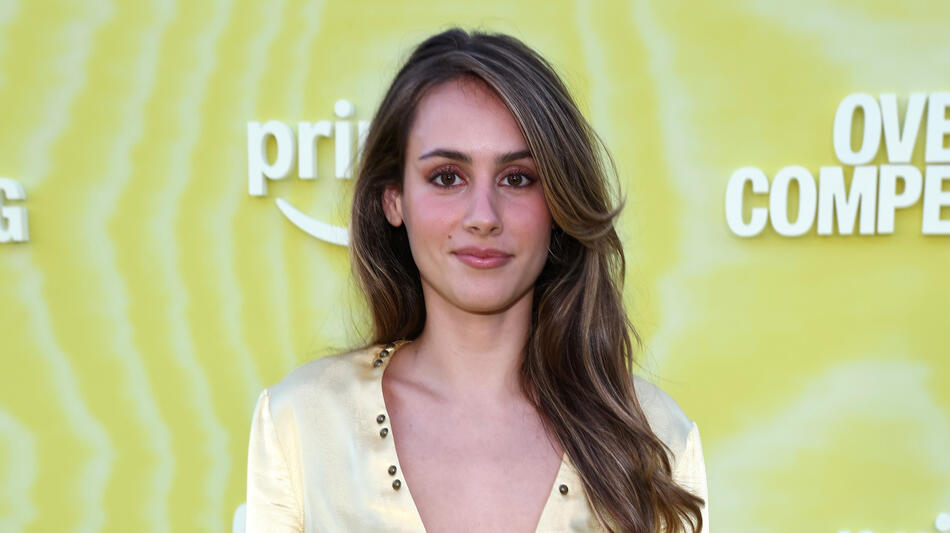 Nell Verlaque partecipa alla proiezione e all'after-party di Overcompensating all'Hollywood Palladium il 14 maggio 2025 a Los Angeles, California