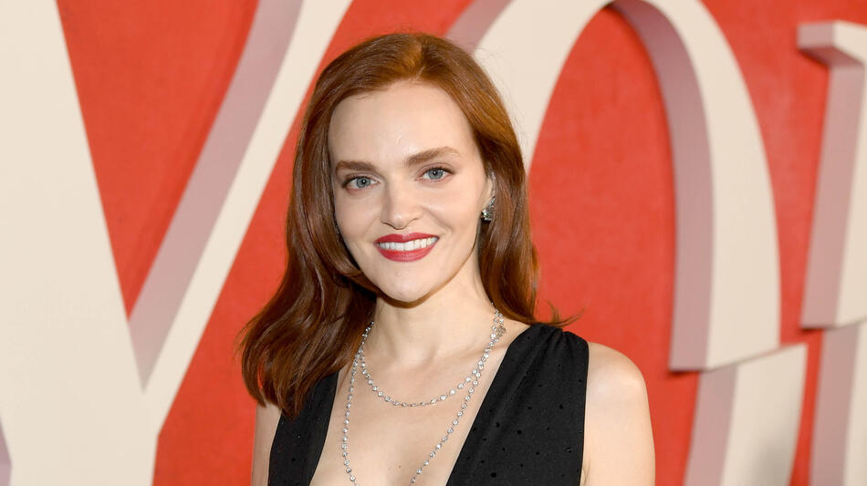 Madeline Brewer partecipa alla proiezione speciale di YOU - Stagione 5 NYC al Paris Theater il 23 aprile 2025 a New York