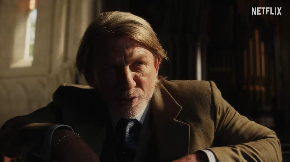 Daniel Craig in Wake Up Dead Man - Knives Out, scena da teaser trailer