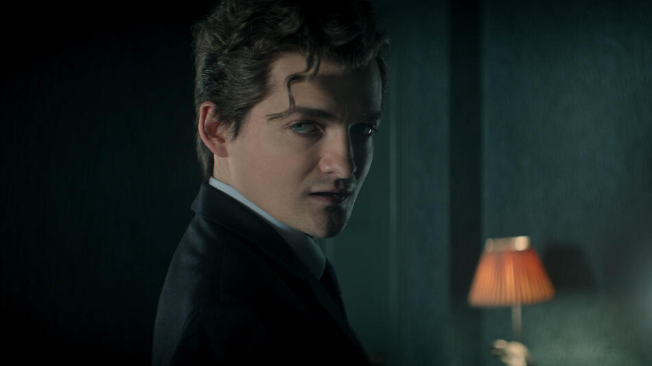 Jack Gleeson come Puck in The Sandman 2x08