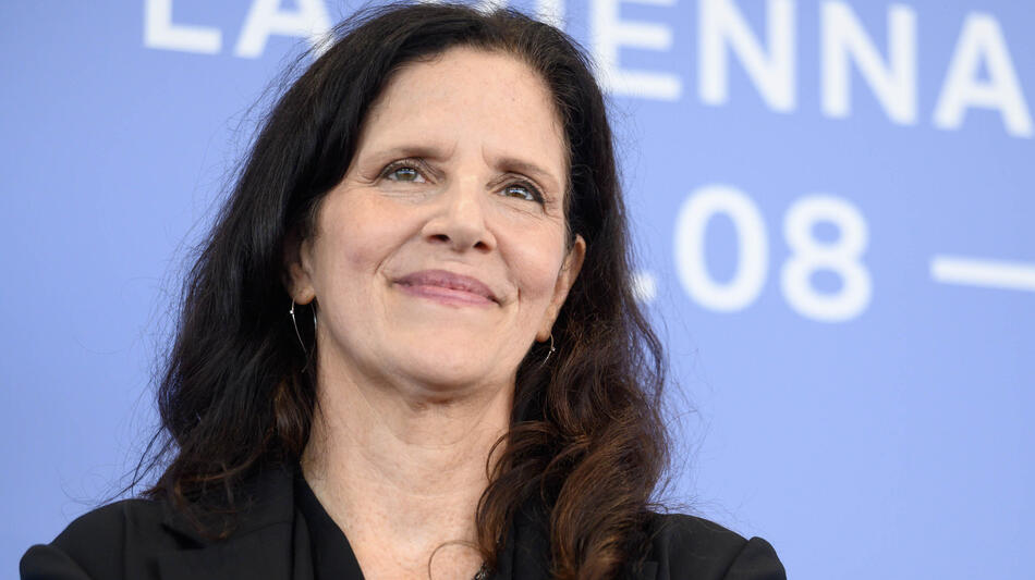 Laura Poitras, la regista Cover-Up al photocall del film alla 82a Mostra del Cinema di Venezia, venerdì 29 agosto 2025