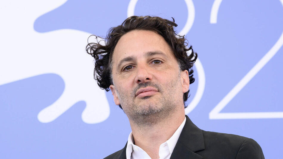 Il regista Gastón Solnicki al photocall del suo film The Souffleur alla 82a Mostra del Cinema di Venezia, domenica 31 agosto 2025