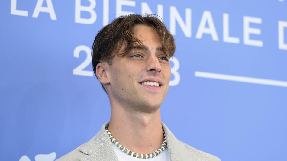 L'attore Pietro Giustolisi al photocall del film Un anno di scuola di Laura Samani alla 82a Mostra del Cinema di Venezia, domenica 31 agosto 2025