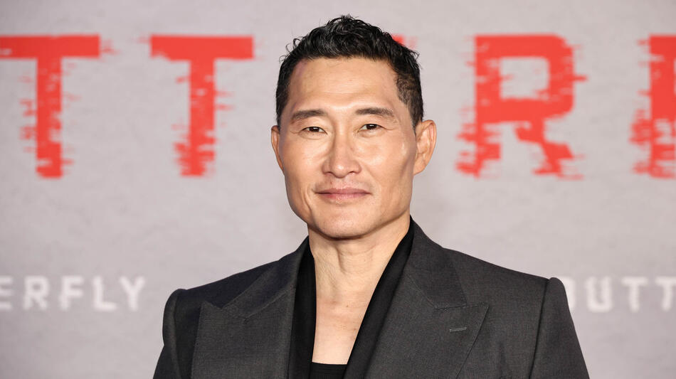 Daniel Dae Kim partecipa alla première newyorkese di Butterfly al Regal Cinemas Union Square il 5 agosto 2025 a New York City