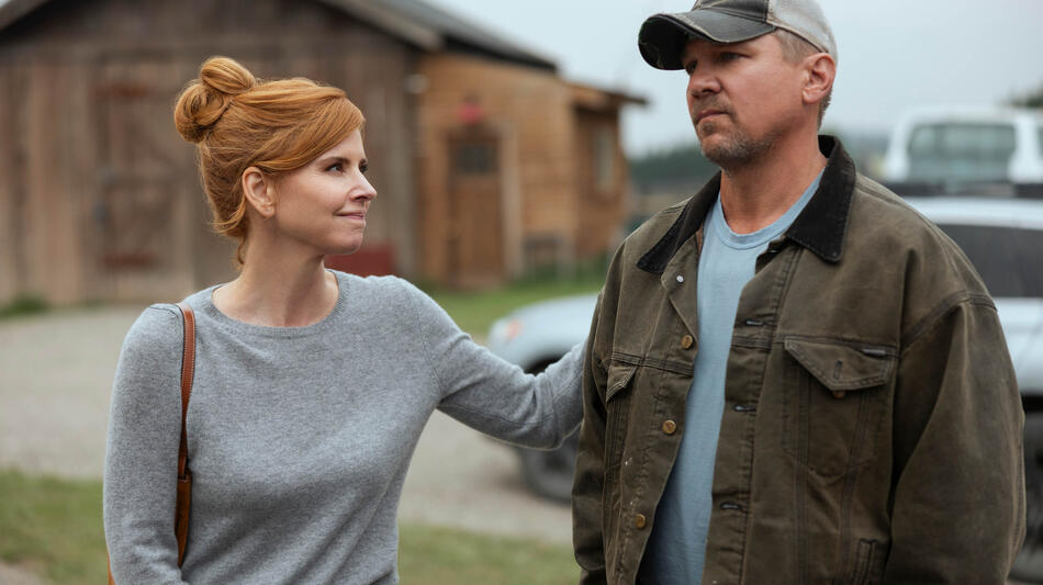 (S-D) Sarah Rafferty come Katherine, Marc Blucas come George in Uno splendido errore 2x06