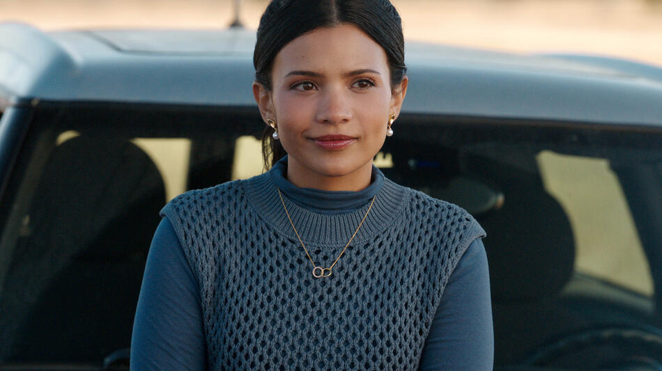 Nikki Rodriguez come Jackie in Uno splendido errore 2x08