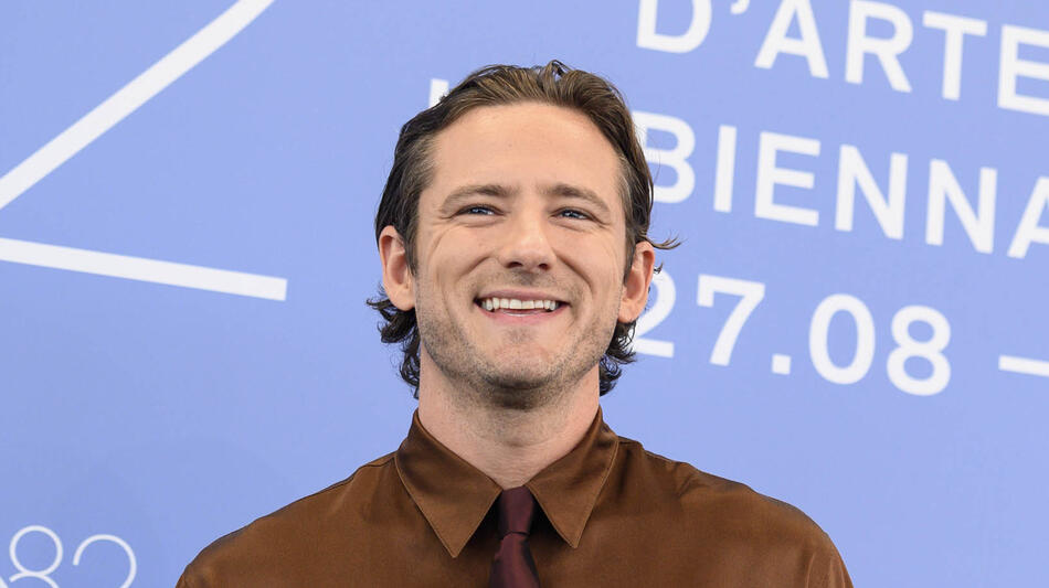 Lewis Pullman al photocall del film The Testament of Ann Lee di Mona Fastvold alla 82a Mostra del Cinema di Venezia, lunedì 1 settembre 2025