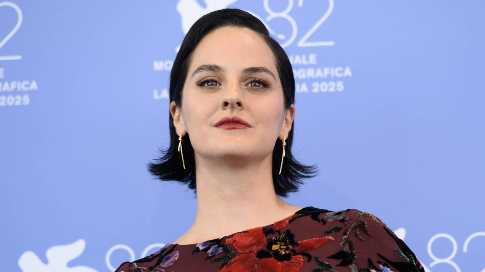 L'attrice Noémie Merlant al photocall del film Duse di Pietro Marcello alla 82a Mostra del Cinema di Venezia, mercoledì 3 settembre 2025