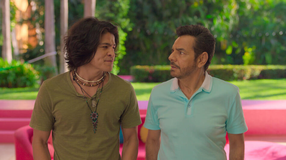 Cristo Fernández e Eugenio Derbez in Acapulco 4x03