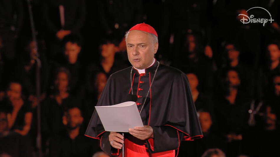 Cardinale Mauro Gambetti in Grace For The World, scena da Clip