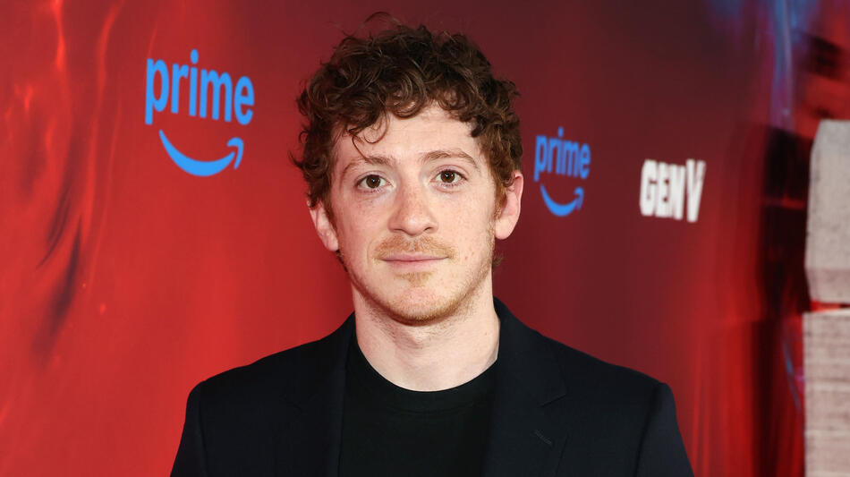 Ethan Slater partecipa alla première e all'after-party della seconda stagione di Gen V al Silver Screen Theater presso il Pacific Design Center il 10 settembre 2025 a West Hollywood, California.