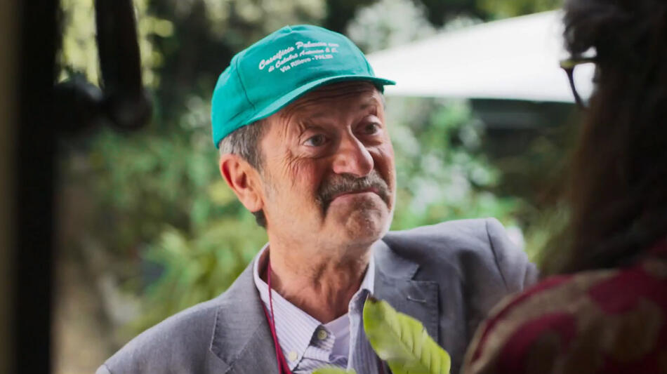 U.S. Palmese dei Manetti bros., scena da Clip Poetessa