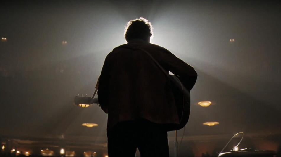 A Complete Unknown, scena da Teaser Trailer