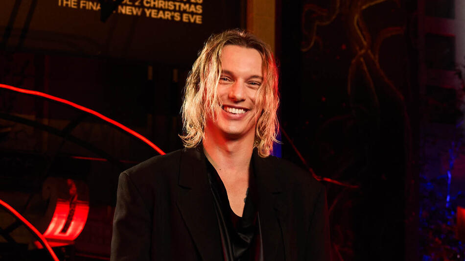 Jamie Campbell Bower alla World Premiere di Stranger Things - Stagione 5 al TCL Chinese 6 Theatres il 6 Novembre 2025 in Hollywood, California
