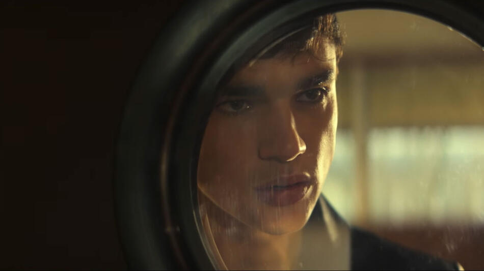 Dimmelo Sottovoce, scena da Trailer