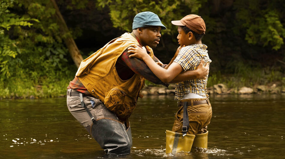 Jovan Adepo, Blake Cameron James in IT: Welcome To Derry 1x04