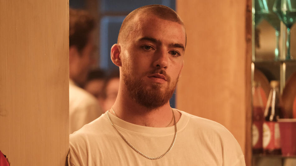 Angus Cloud in Euphoria 2x01