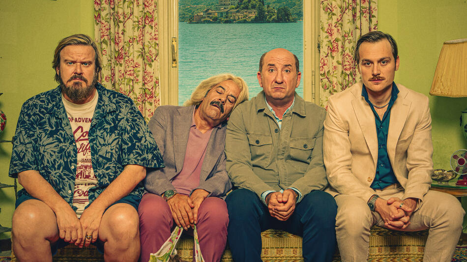 Lavoreremo da grandi di Antonio Albanese - Poster