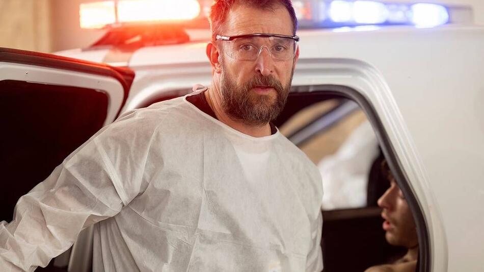 Noah Wyle in The Pitt 1x12