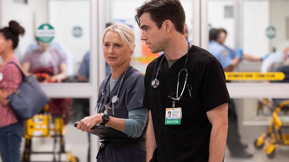 Katherine LaNasa, Patrick Ball in The Pitt 1x06