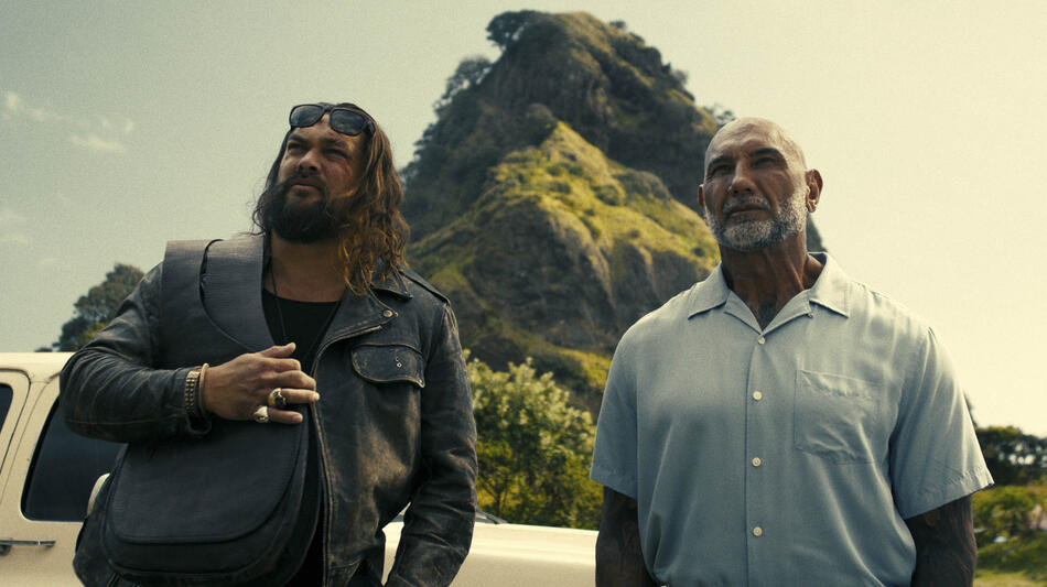 Jason Momoa e Dave Bautista in Fratelli demolitori