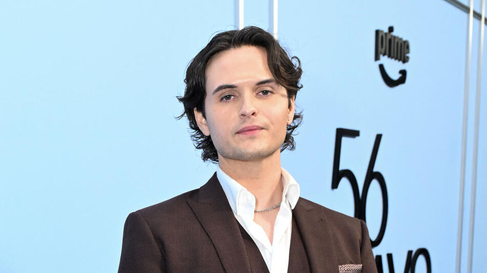 Dylan Colton partecipa alla proiezione della première globale di '56 Giorni' di Prime Video all'Hammer Museum l'11 febbraio 2026 a Los Angeles, California.