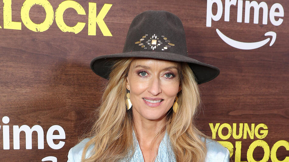 Natascha McElhone partecipa alla proiezione speciale a New York di Young Sherlock di Prime Video