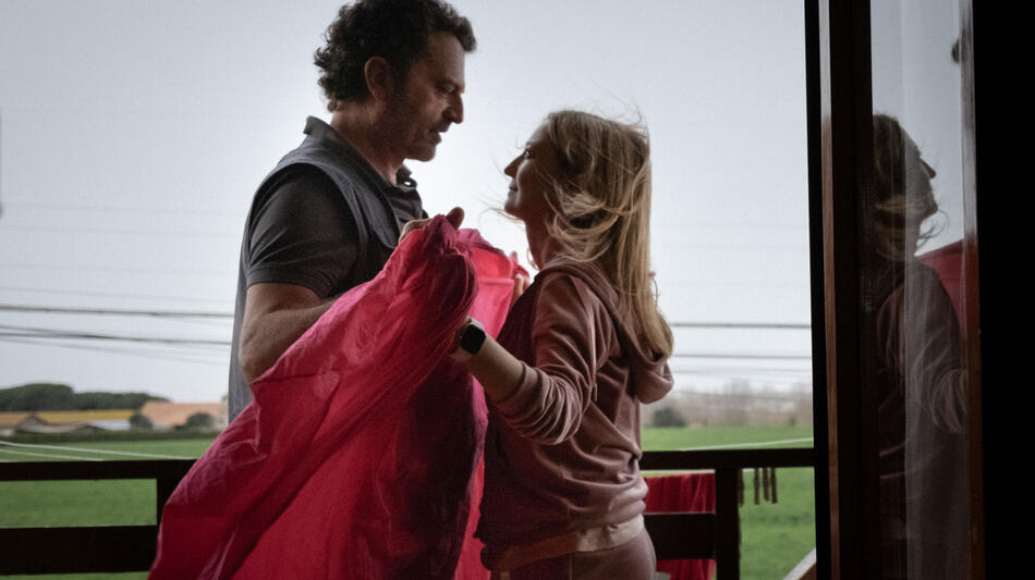 Guido Caprino e Alba Rohrwacher in Una Storia di Anna Foglietta