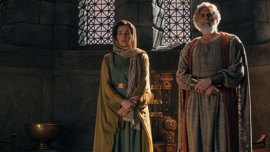 Queen Ahinoam (Ayelet Zurer) e Abner (Oded Fehr) in La Casa di Davide 1x04