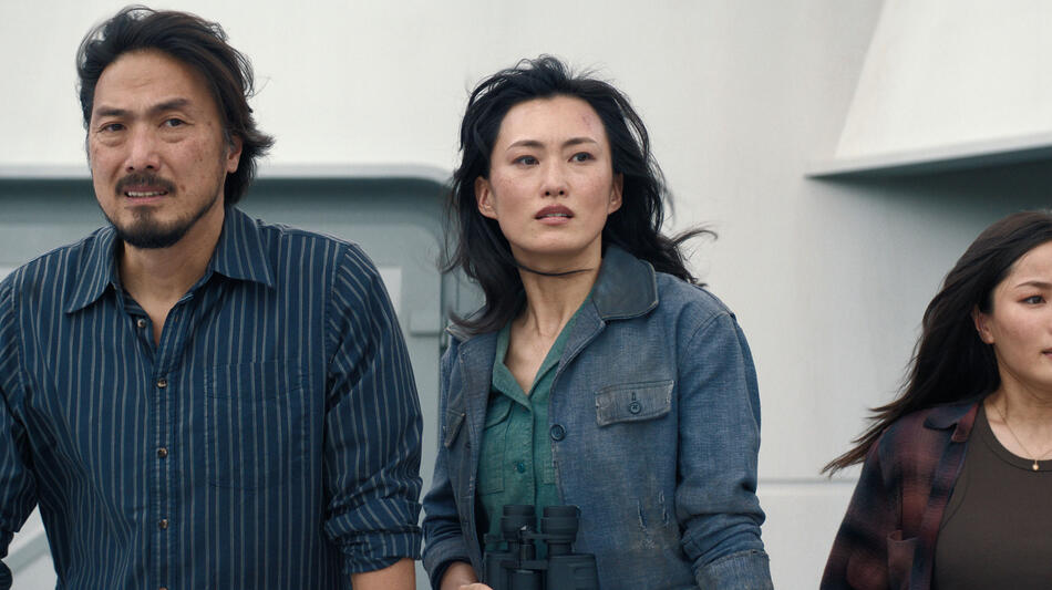 Takehiro Hira, Mari Yamamoto e Anna Sawai in Monarch: Legacy of Monsters 2x02