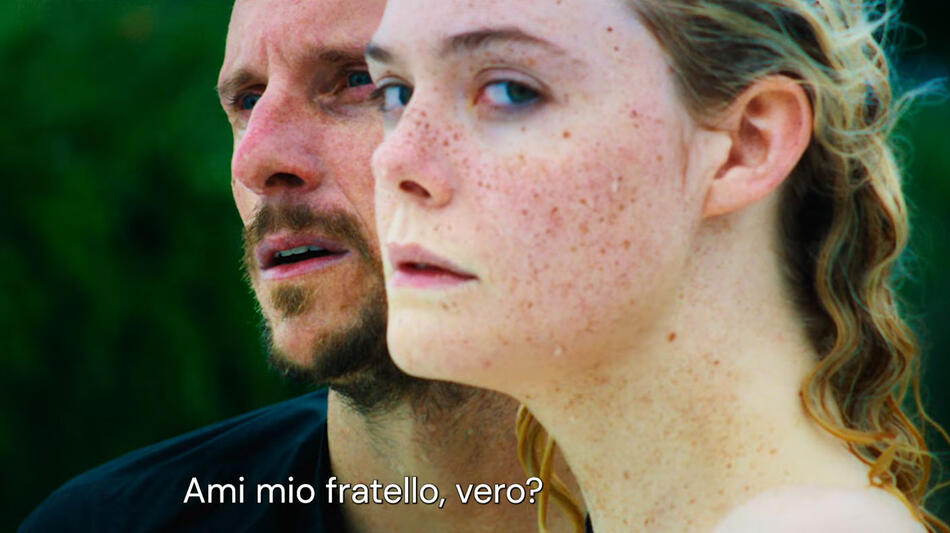 Rosebush Pruning, scena da Trailer