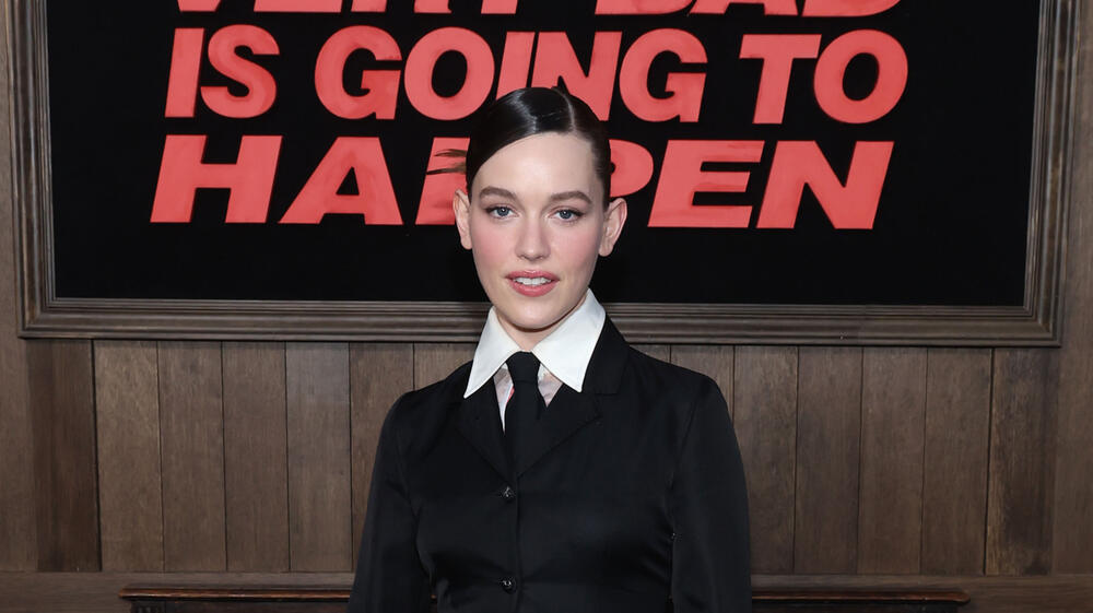 Victoria Pedretti partecipa alla première di 'Something Very Bad Is Going To Happen' di Netflix presso l'Egyptian Theatre di Hollywood il 19 marzo 2026 a Los Angeles, California