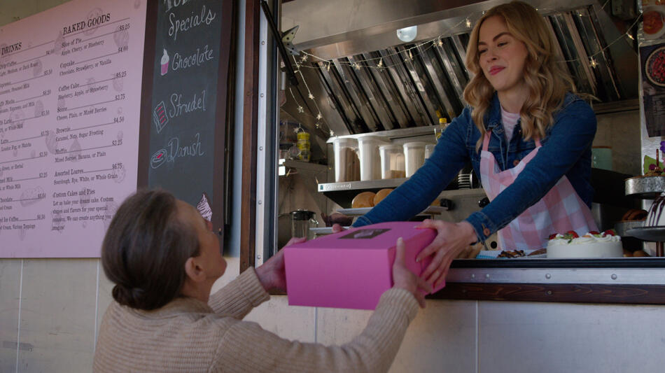 Sarah Dugdale come Lizzie in Virgin River 3x05