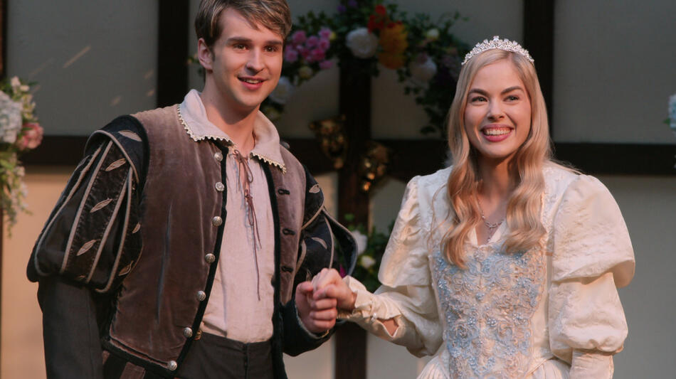 (S-D) Grayson Maxwell Gurnsey come Ricky, Sarah Dugdale come Lizzie in Virgin River 4x06