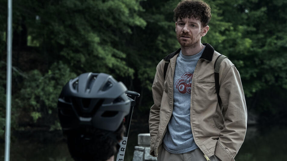 Chris Perfetti in DTF St. Louis 1x07