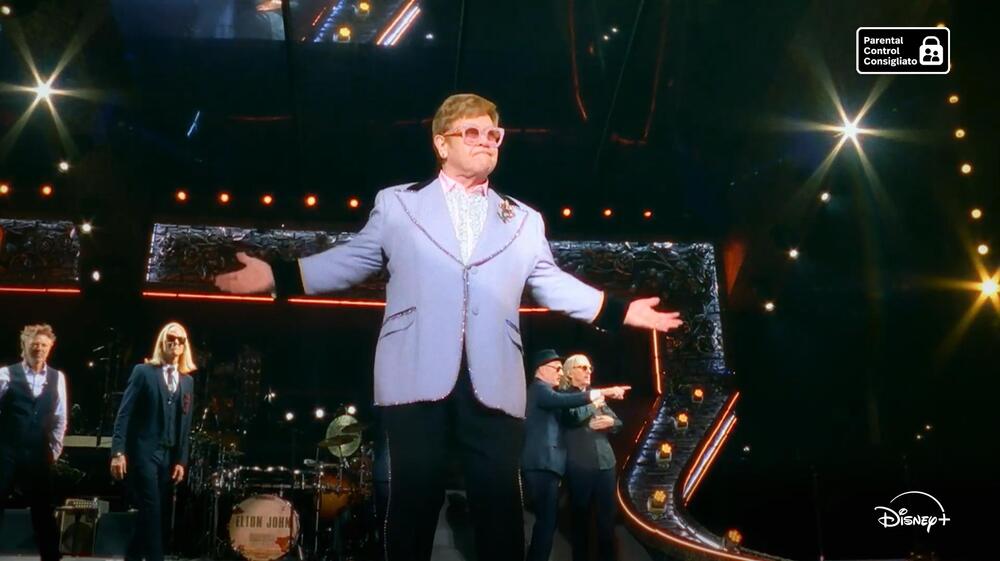 Elton John Never Too Late, scena da Trailer