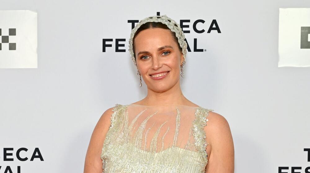 Carley Fortune partecipa alla première di Every Year After al Tribeca Film Festival l'8 giugno 2026 a New York