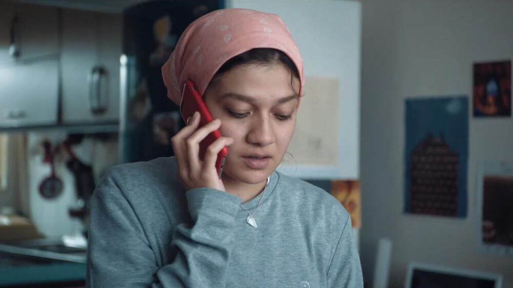 La bambina segreta di Ali Asgari, scena da Clip 1