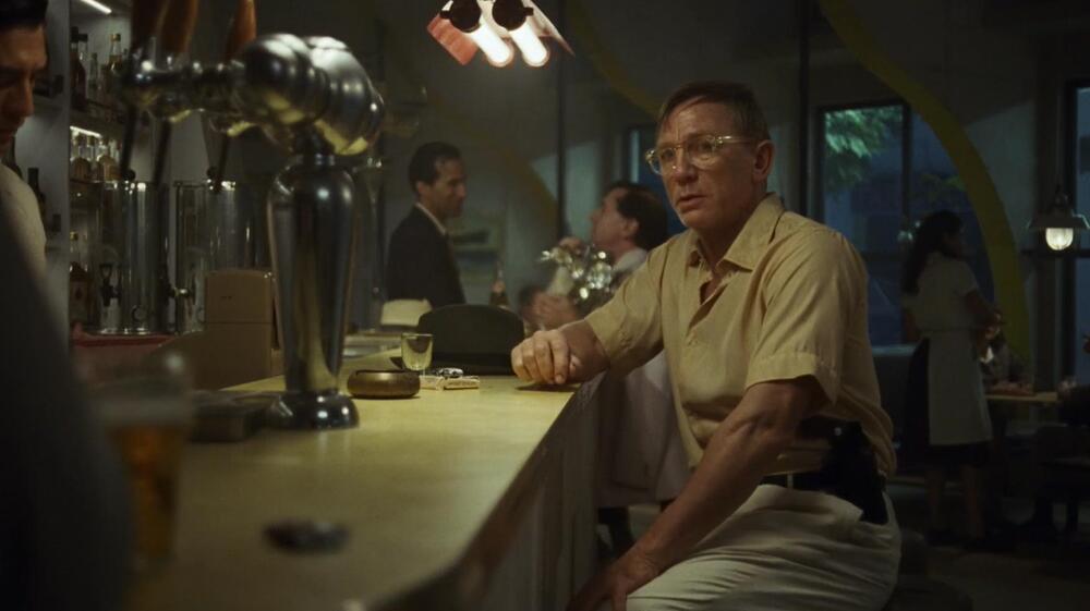 Queer, scena da Clip con Daniel Craig