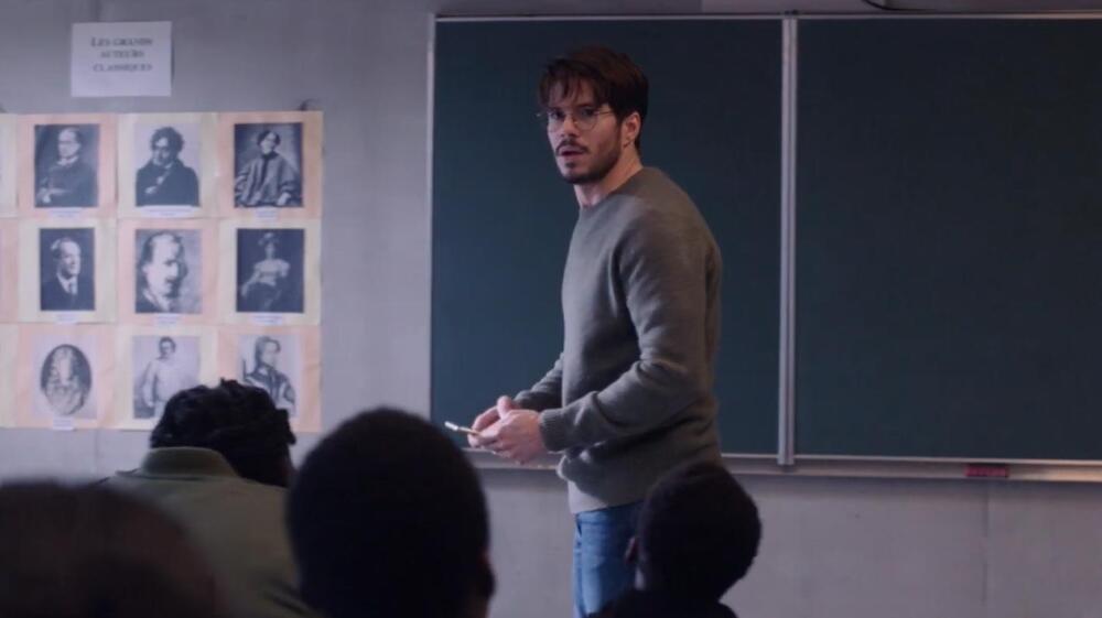 Silenzio! con François Civil, scena da Clip 'Spegnete i cellulari!'
