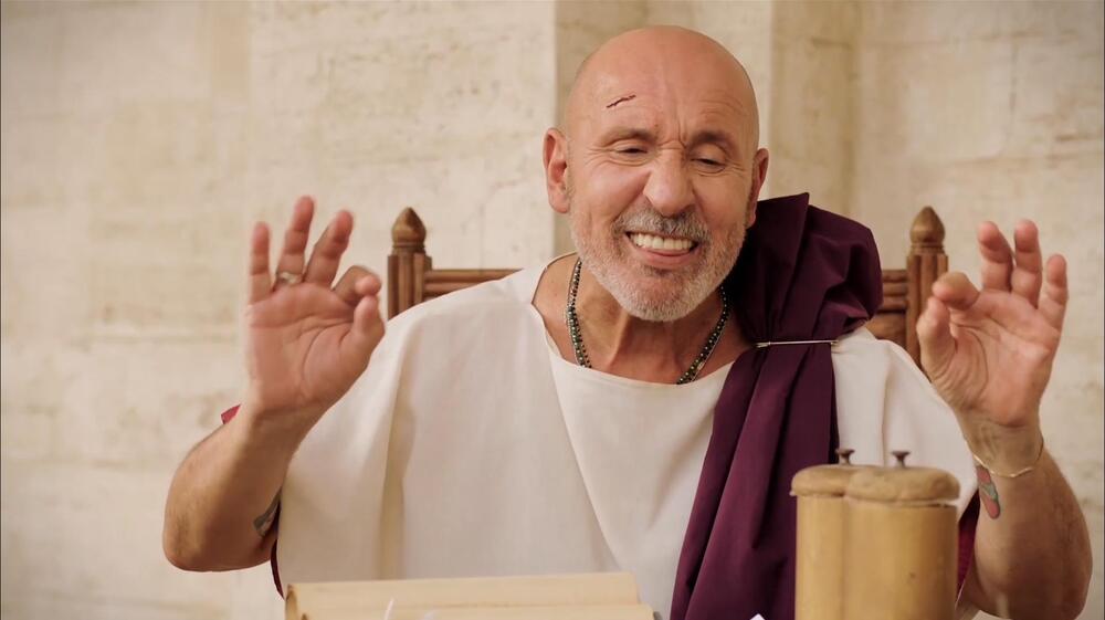 Tu Quoque, scena da Trailer