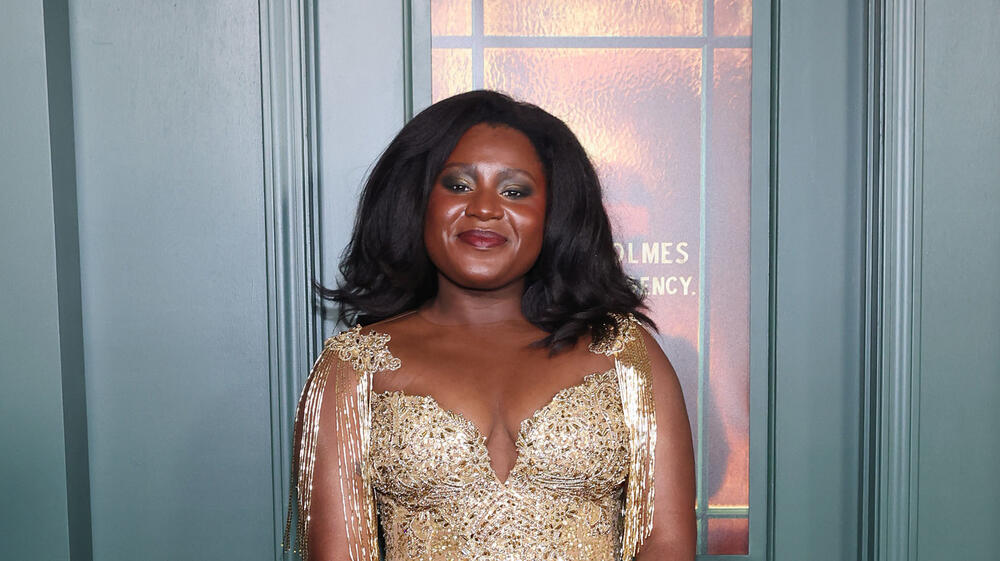Susan Wokoma partecipa alla première di Enola Holmes 2 su Netflix il 27 ottobre 2022 a New York