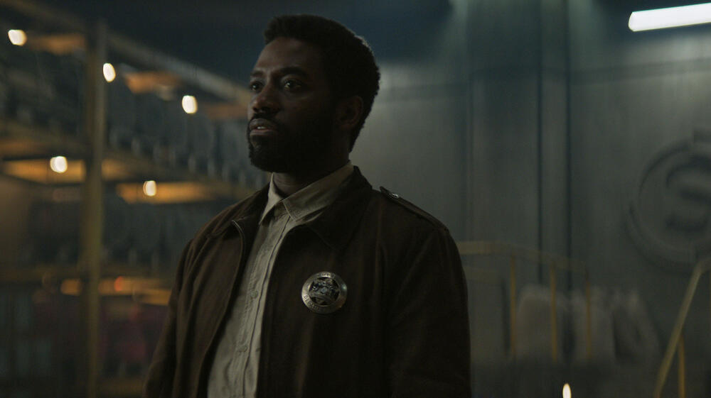 Chinaza Uche in Silo 3x04