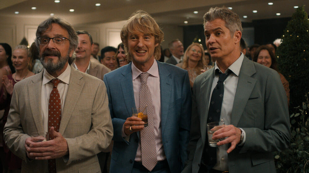 Marc Maron, Owen Wilson e Timothy Olyphant in Stick 2x07