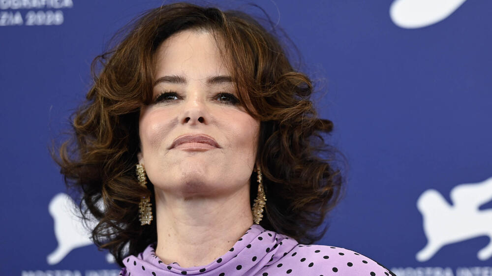 L'attrice Parker Posey al photocall del film Wild Horse Nine al Festival del Cinema di Venezia 83, giovedì 3 settembre 2026