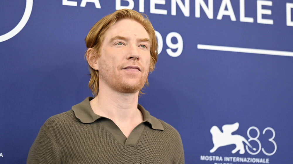 L'attore Domhnall Gleeson al photocall del film Bucking Fastard al Festival del Cinema di Venezia 83, giovedì 3 settembre 2026