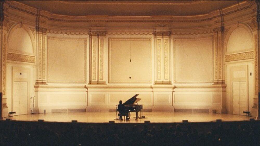 Cameron Winter at Carnegie Hall - First Look
