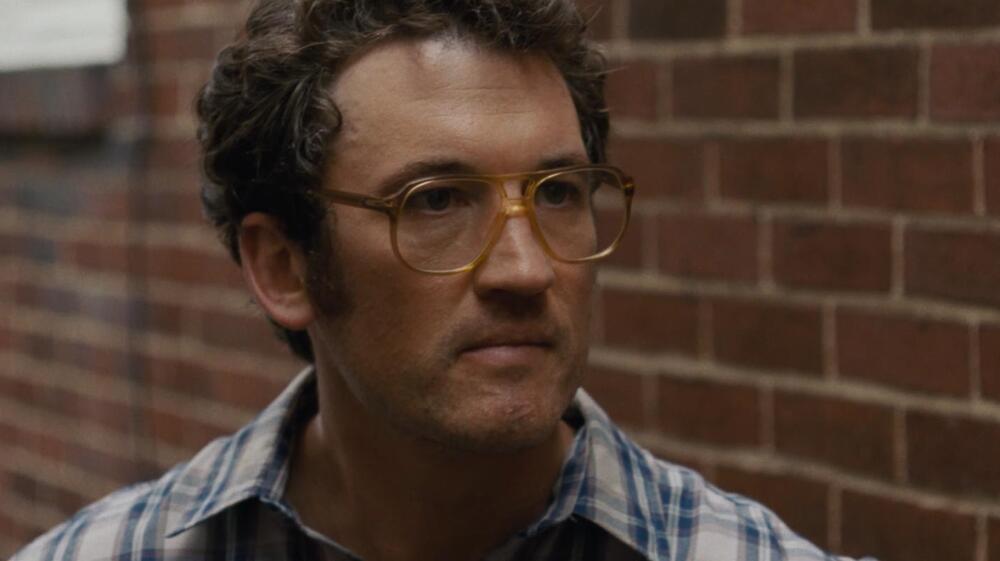 Paper Tiger di James Gray, scena da Trailer